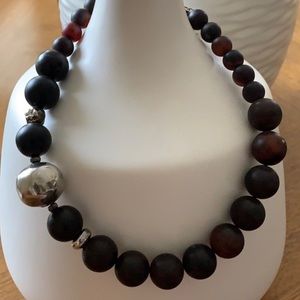 Silpada . 925 sterling silver / Agate necklace
